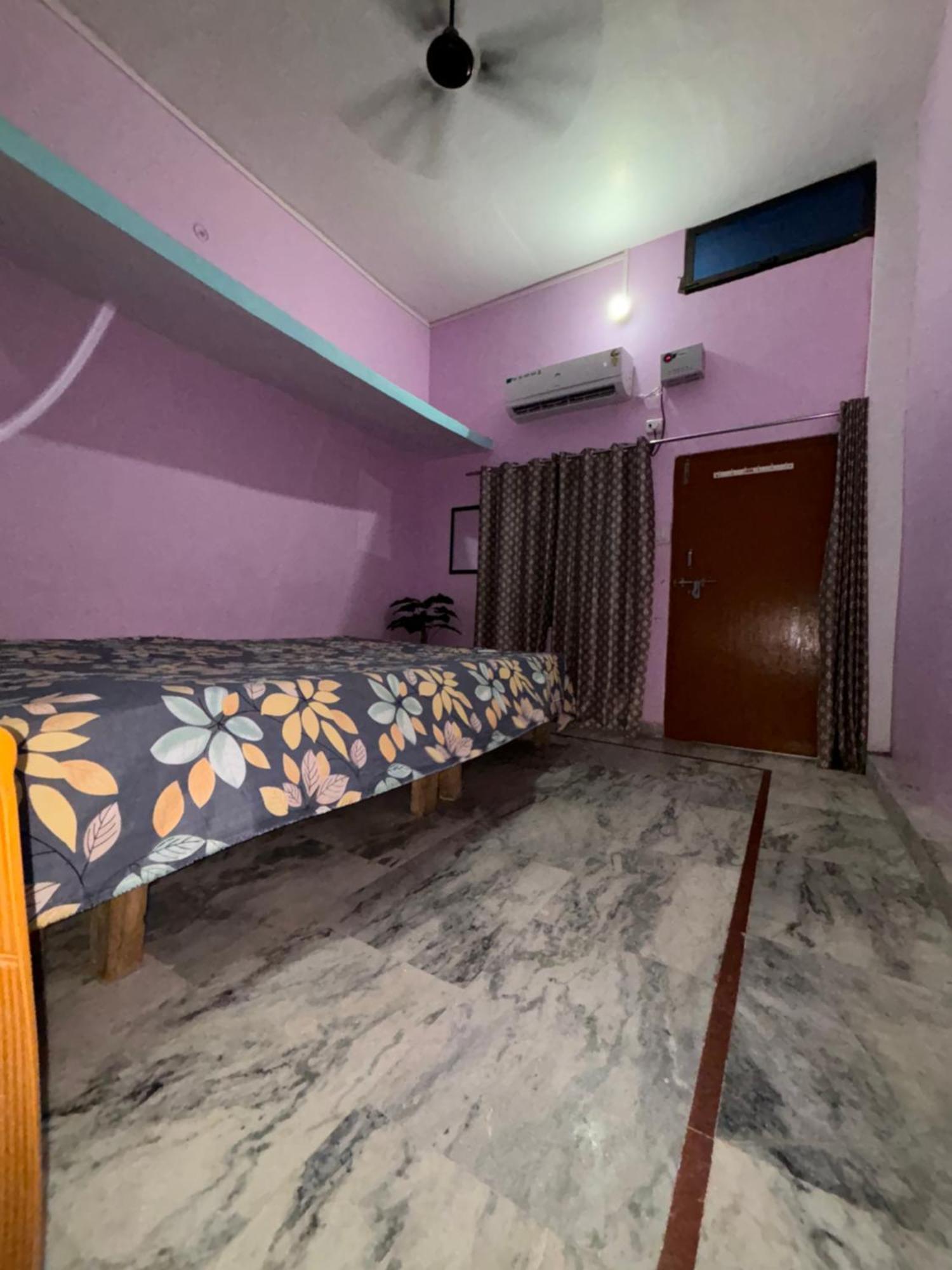 Shakuntala Guest House Ayodhya Exterior foto