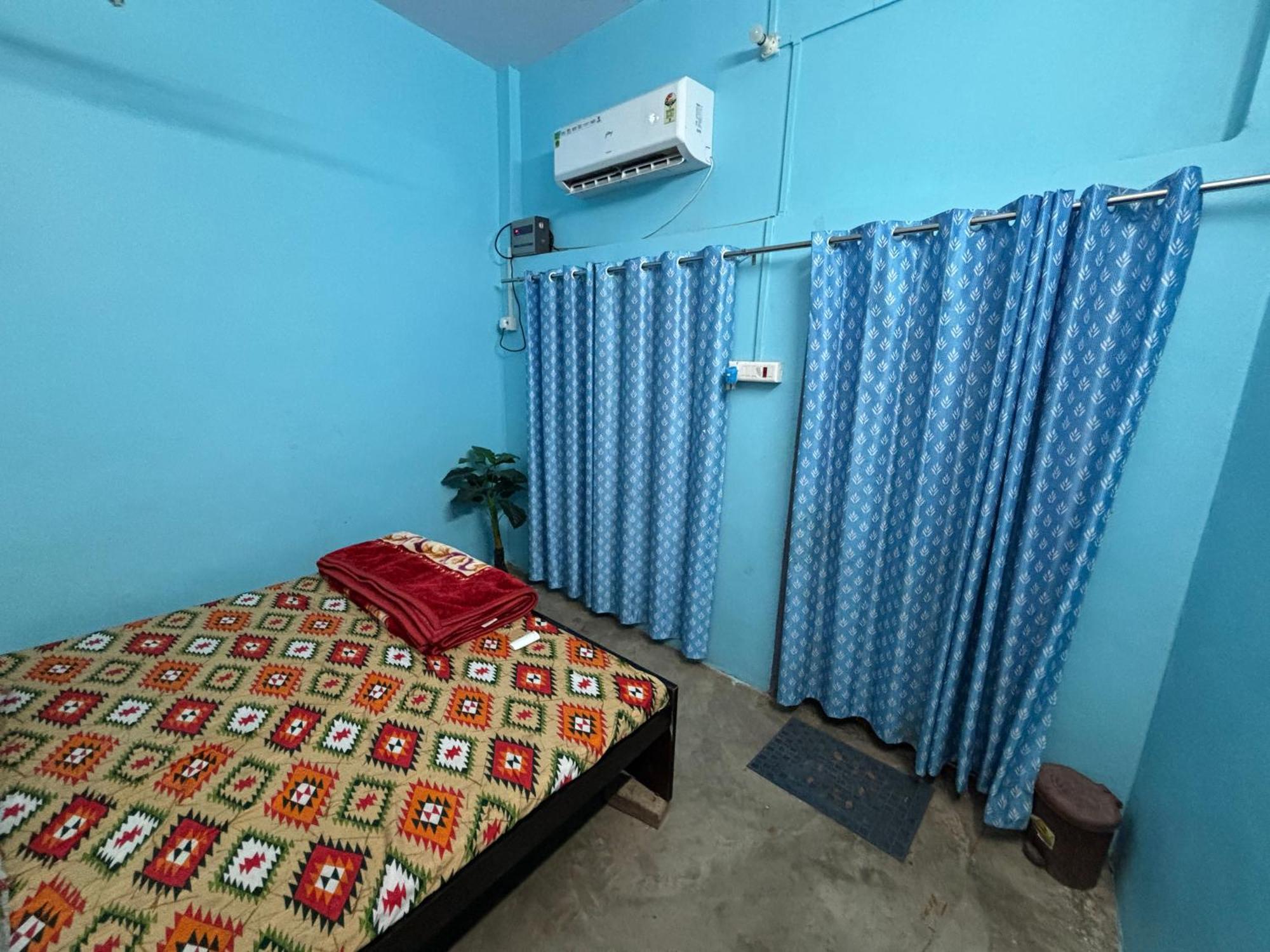 Shakuntala Guest House Ayodhya Exterior foto