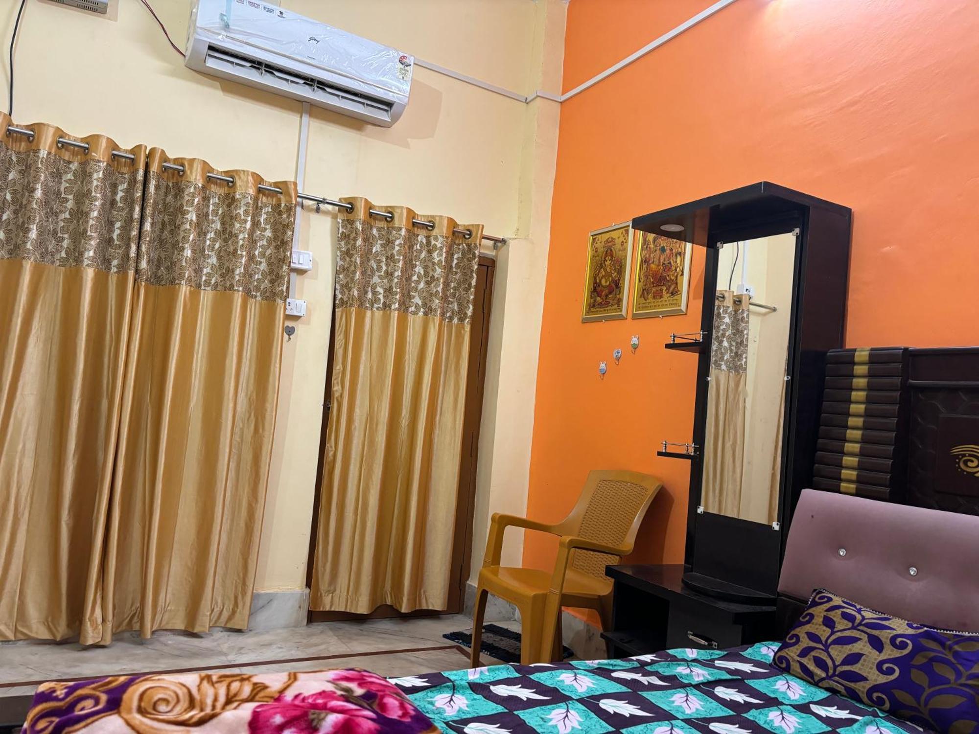 Shakuntala Guest House Ayodhya Exterior foto